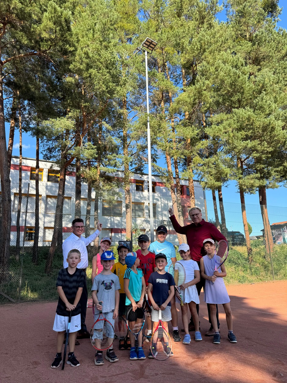 Neues LED Flutlicht in Betrieb!